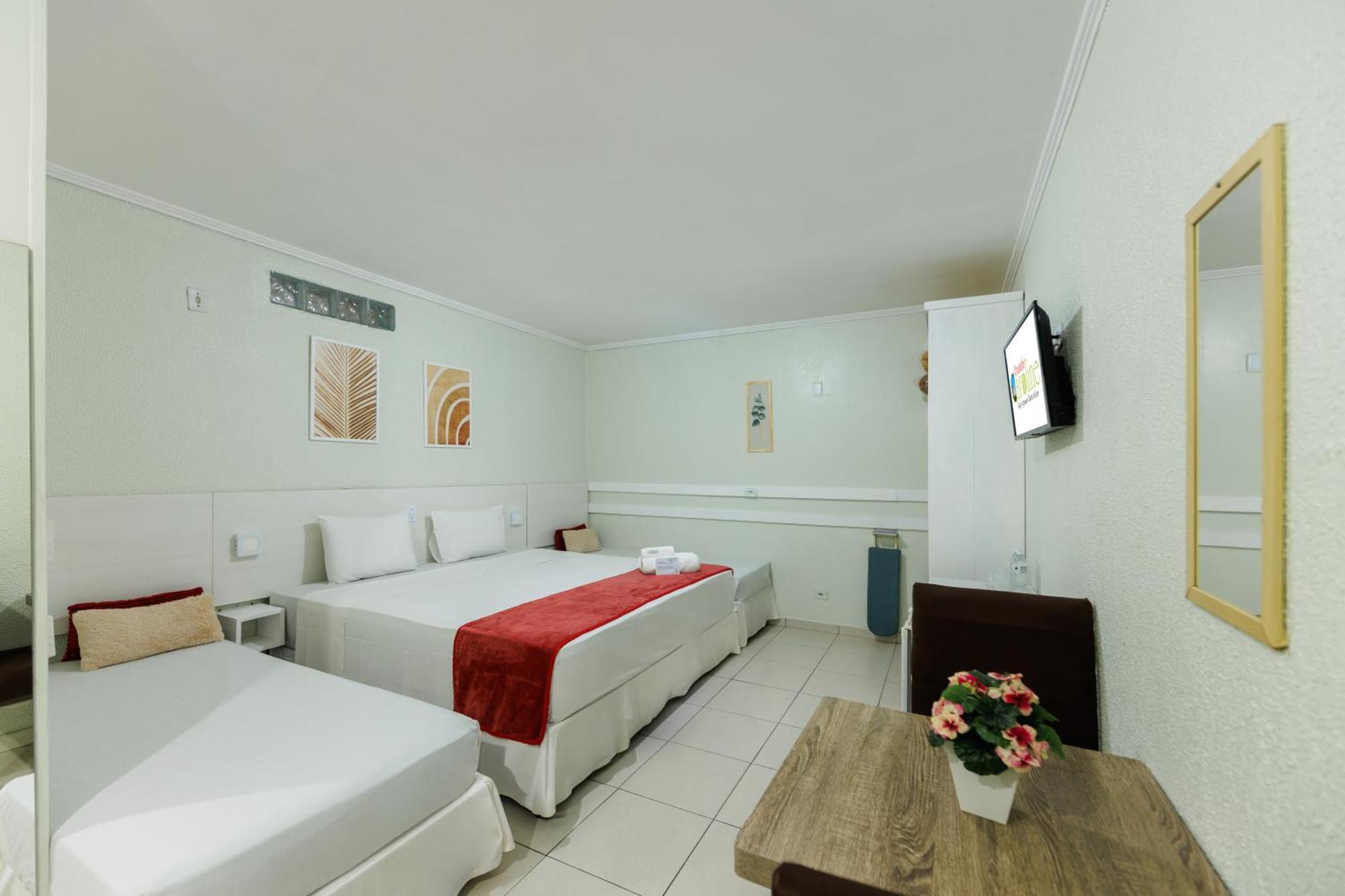 Hotel E Pousada Caroline Φοζ ντο Ιγκουασού Εξωτερικό φωτογραφία