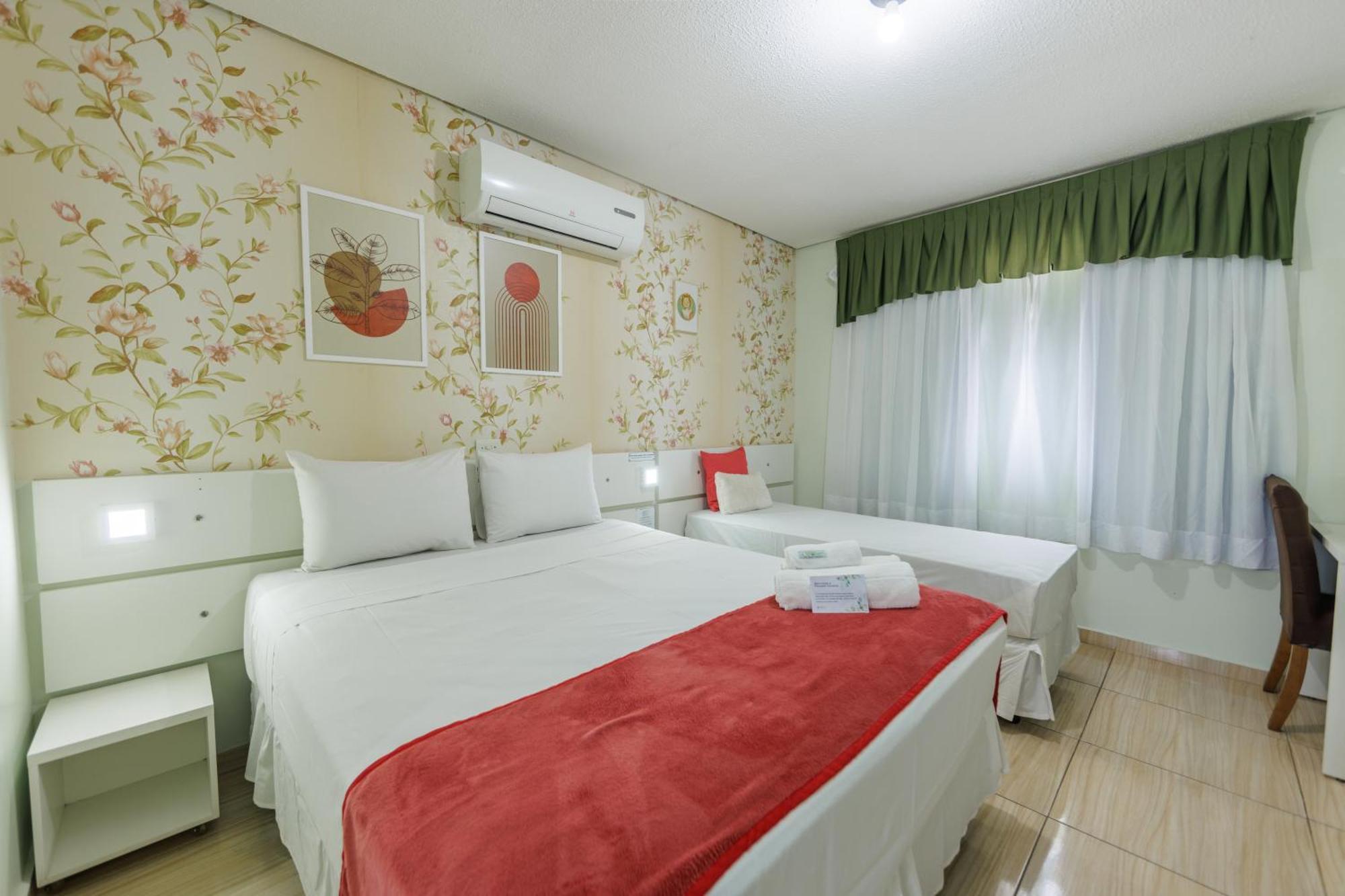 Hotel E Pousada Caroline Φοζ ντο Ιγκουασού Εξωτερικό φωτογραφία